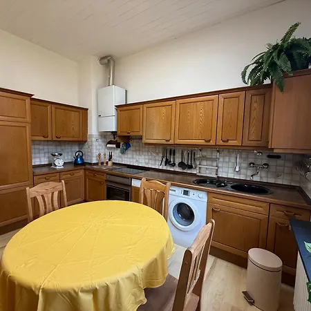 Ferien Und Arbeiten Am Hasten